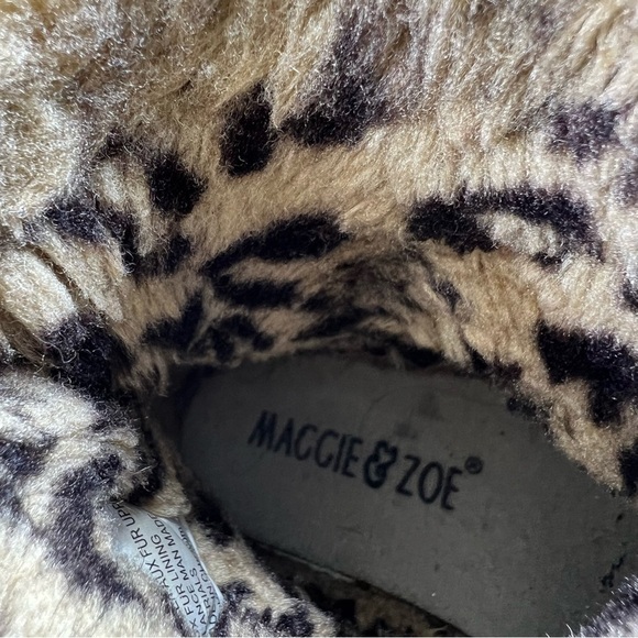 Maggie & Zoe Faux fur boots size 9 - Picture 4 of 11